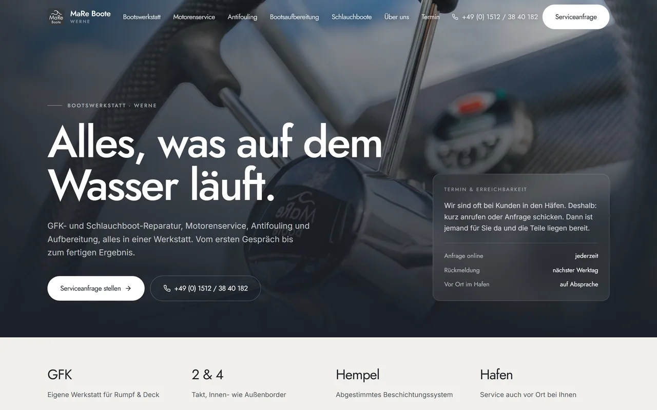 Entwurf einer Website für eine Bootswerkstatt, Startseite auf einem Laptop